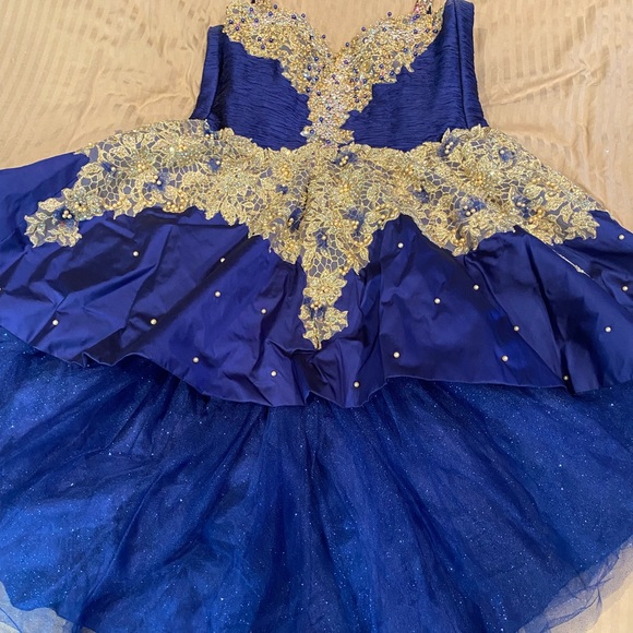 Ragazza Slightly used in perfect condition Converts to short dress No damage - Picture 9 of 10